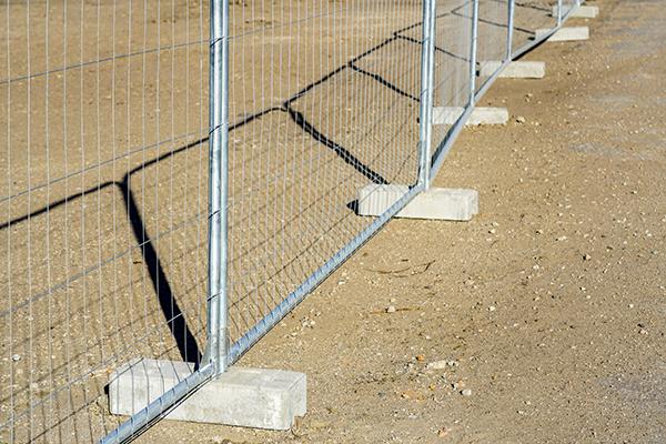 Fence Rental Lemoore workers